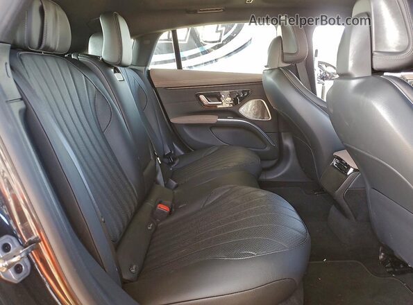 W1KCG2EB6RA045763 2024 MERCEDES-BENZ EQS Серый Вид задних сидений
