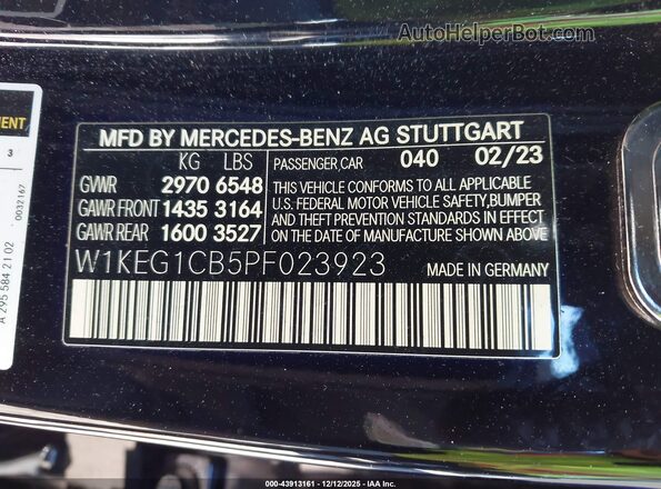 W1KEG1CB5PF023923 2023 MERCEDES-BENZ EQE 350 Black Engine compartment view