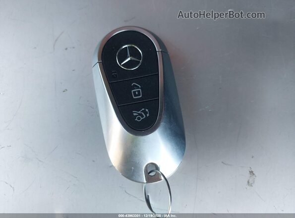 W1KEG2CB4PF034403 2023 MERCEDES-BENZ EQE 500 Gray Առջևի վահանակի տեսք