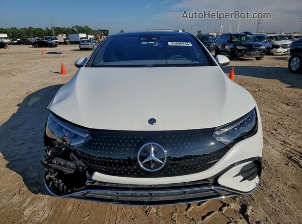 W1KEG2CB8PF034517 2023 MERCEDES-BENZ EQE White Вид спереду