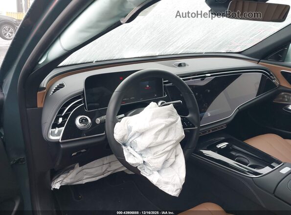 W1KLF4HB5RA022341 2024 MERCEDES-BENZ E-CLASS Silver 