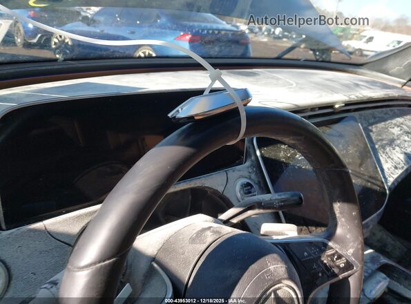 W1KLF4HB6SA085311 2025 MERCEDES-BENZ E-CLASS Black Vista del salpicadero