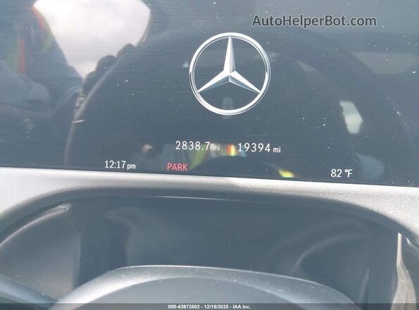 W1KLF4HB6SA097751 2025 MERCEDES-BENZ E-CLASS White Widok tylnych siedzeń