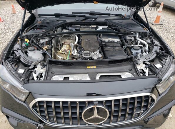 W1KLF6DB2SA135347 2025 MERCEDES-BENZ E Black უკანა სალონის ხედი