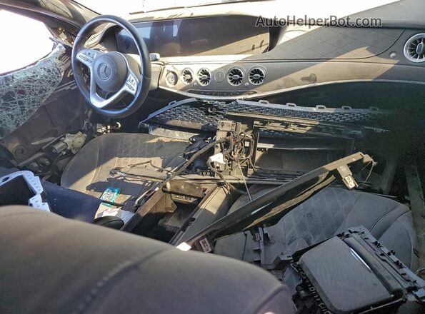 W1KUG8DB1LA558709 2020 MERCEDES-BENZ S Purple Vista del salpicadero