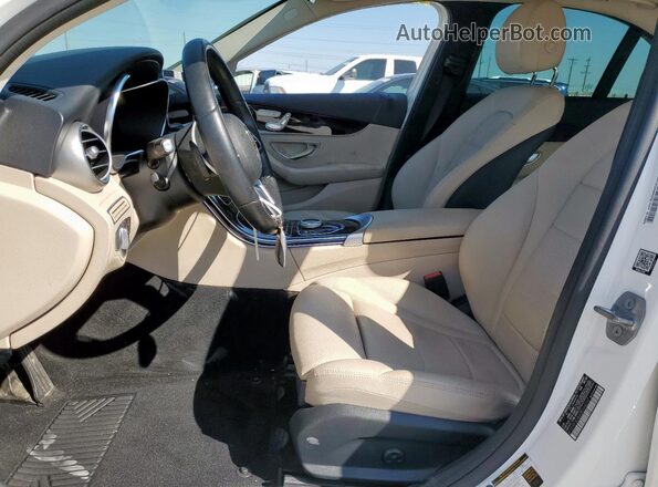 W1KWF8DB0MR608367 2021 MERCEDES-BENZ C White Front interior view