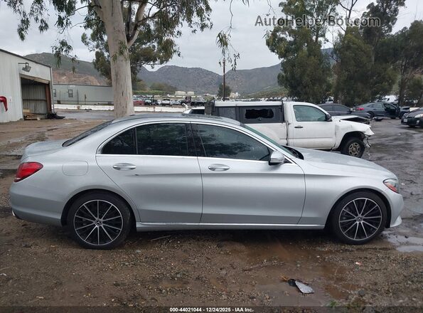 W1KWF8DB0MR614105 2021 MERCEDES-BENZ C-CLASS Silver Vista interior trasera
