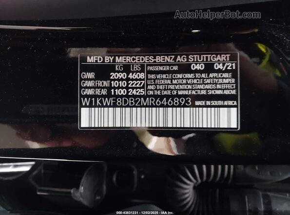 W1KWF8DB2MR646893 2021 MERCEDES-BENZ C-CLASS Black Widok komory silnika