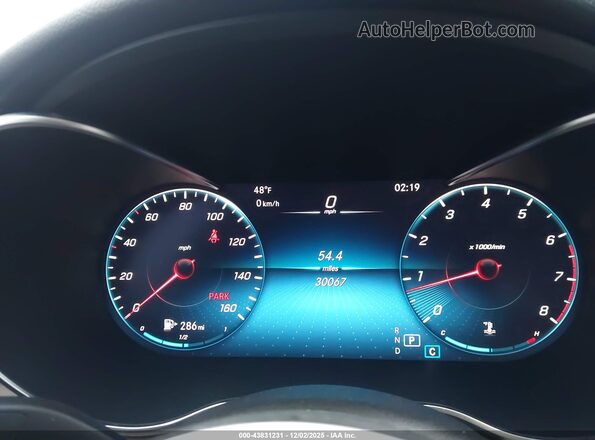 W1KWF8DB2MR646893 2021 MERCEDES-BENZ C-CLASS Black Widok tylnych siedzeń