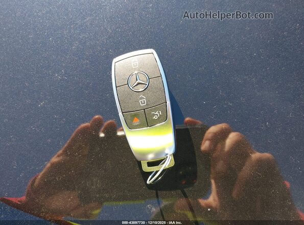 W1KWF8DB3MR646000 2021 MERCEDES-BENZ C-CLASS Black Widok deski rozdzielczej