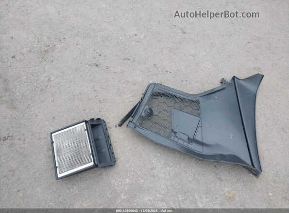 W1KWF8DB7LR595891 2020 MERCEDES-BENZ C-CLASS Gray Dashboard view