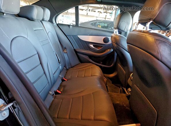 W1KWF8EB5LR595323 2020 MERCEDES-BENZ C Black Vista de los asientos traseros