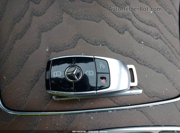 W1KZF5KB1MA934935 2021 MERCEDES-BENZ E-CLASS Blue Vista del salpicadero