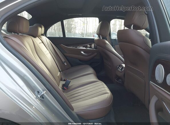 W1KZF5KB2MB001362 2021 MERCEDES-BENZ E-CLASS Tan Widok naklejki z numerem VIN