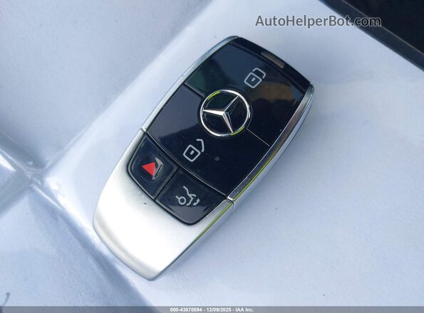 W1KZF5KB4MA878375 2021 MERCEDES-BENZ E-CLASS Black Vista del salpicadero