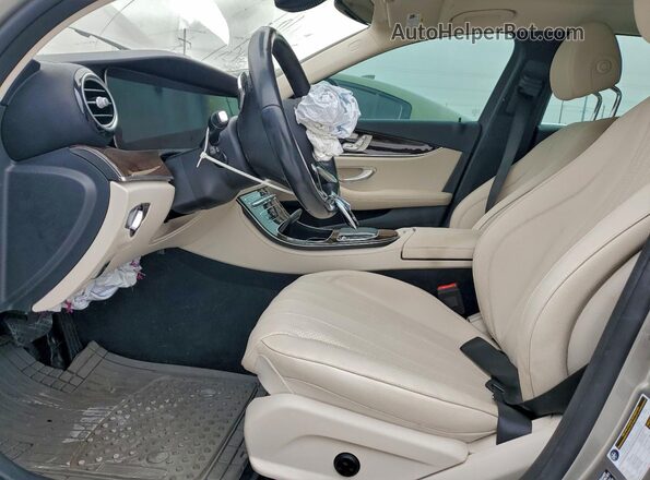 W1KZF8DB2NB011857 2022 MERCEDES-BENZ E Gray Вид салону спереду