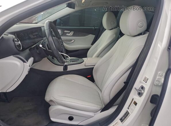 W1KZF8DB4MA905802 2021 MERCEDES-BENZ E White Vista interior delantera