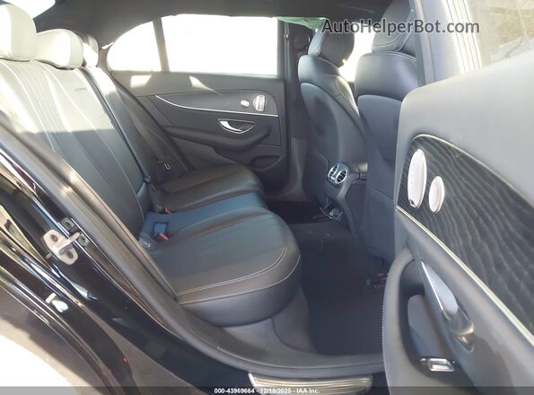 W1KZF8DB5PB099256 2023 MERCEDES-BENZ E-CLASS Черный Вид наклейки с VIN-кодом