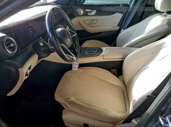 W1KZF8DBXMA940604 2021 MERCEDES-BENZ E Charcoal Вид салону спереду