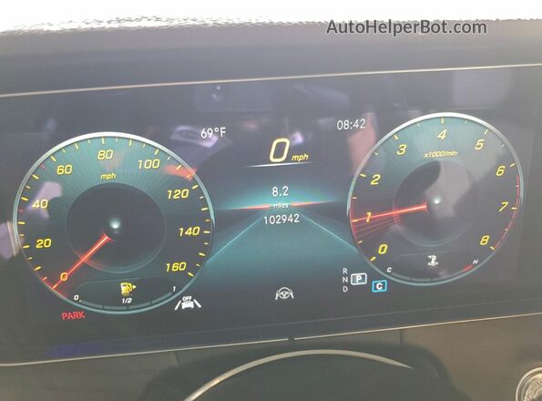 W1KZF8DBXMA940604 2021 MERCEDES-BENZ E Charcoal Вид щитка приладів