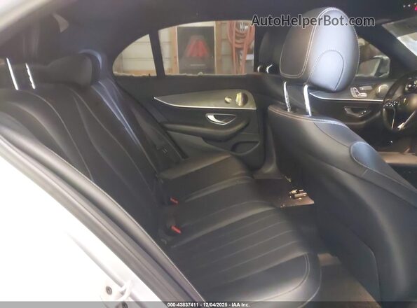 W1KZF8EB0MA928959 2021 MERCEDES-BENZ E-CLASS Silver VIN կոդի պիտակի տեսք