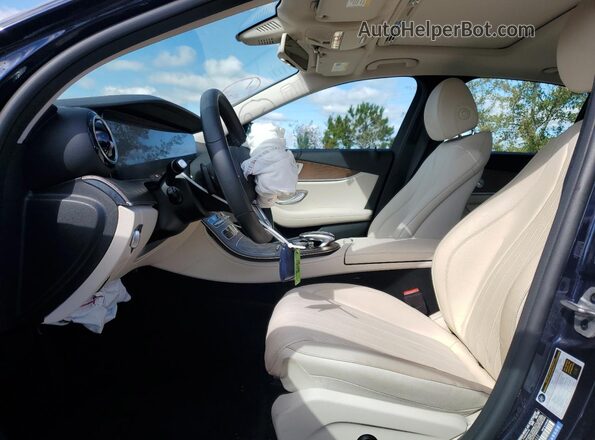 W1KZF8EB1LA849332 2020 MERCEDES-BENZ E Blue Widok wnętrza z przodu