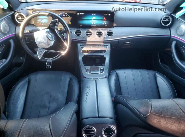 W1KZF8EB4MA957543 2021 MERCEDES-BENZ E Black Вид панелі приладів