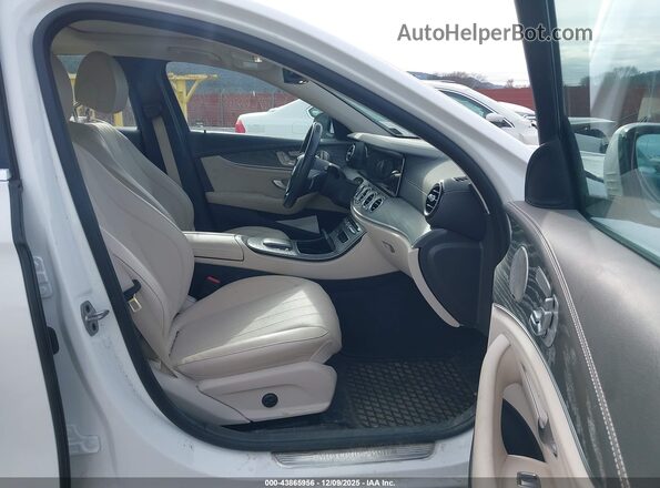 W1KZF8EB5NB034306 2022 MERCEDES-BENZ E-CLASS White წინა სალონის ხედი
