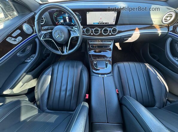 W1KZF8EB5NB056256 2022 MERCEDES-BENZ E Black Rear seats view
