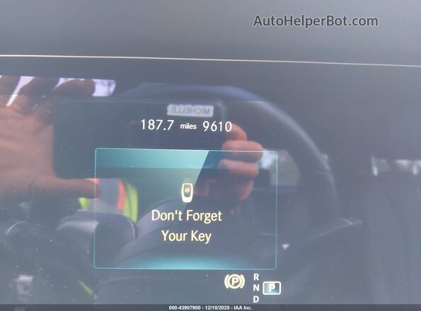 W1KZF8EB8PB171470 2023 MERCEDES-BENZ E-CLASS Black Հետևի նստատեղերի տեսք