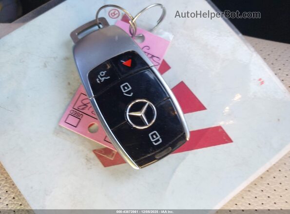 W1KZF8EBXMA947423 2021 MERCEDES-BENZ E-CLASS Blue Вид панелі приладів