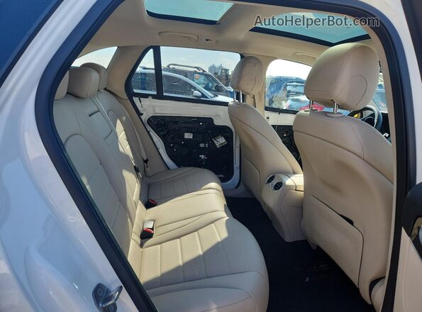 W1N0G8DB4MV269626 2021 MERCEDES-BENZ GLC-CLASS White Rear interior view