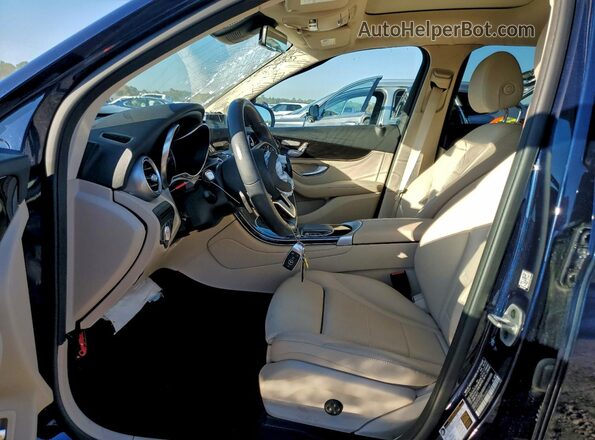 W1N0G8DB7NG083147 2022 MERCEDES-BENZ GLC-CLASS Black Вид салону спереду
