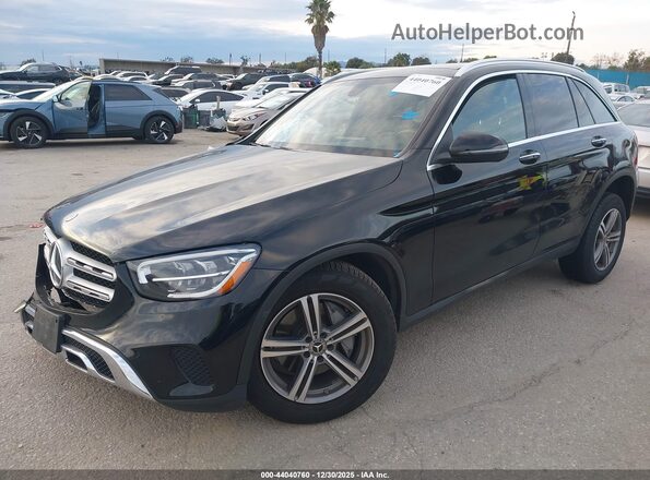W1N0G8DB8LF858820 2020 MERCEDES-BENZ GLC 300 Черный Передняя левая четверть