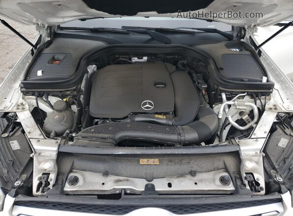 W1N0G8DBXMV292232 2021 MERCEDES-BENZ GLC-CLASS White Vista del compartimento del motor