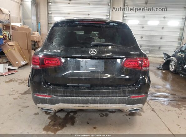 W1N0G8EB0NG059660 2022 MERCEDES-BENZ GLC 300 Black 