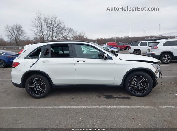 W1N0G8EB1LF763837 2020 MERCEDES-BENZ GLC 300 White Rear interior view