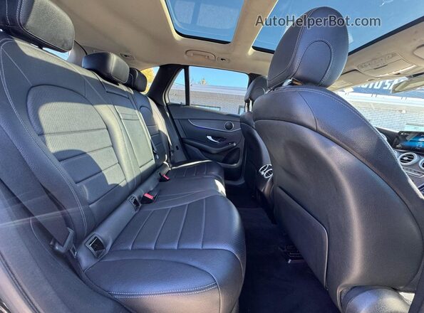 W1N0G8EB4MF920844 2021 MERCEDES-BENZ GLC-CLASS Black Widok z tyłu