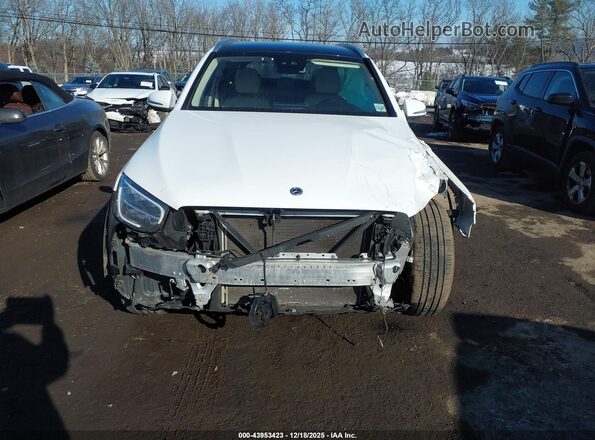 W1N0G8EB4NV347368 2022 MERCEDES-BENZ GLC 300 Белый Вид панели приборов