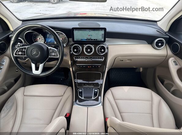 W1N0G8EB8LF799220 2020 MERCEDES-BENZ GLC 300 Blue Vista frontal