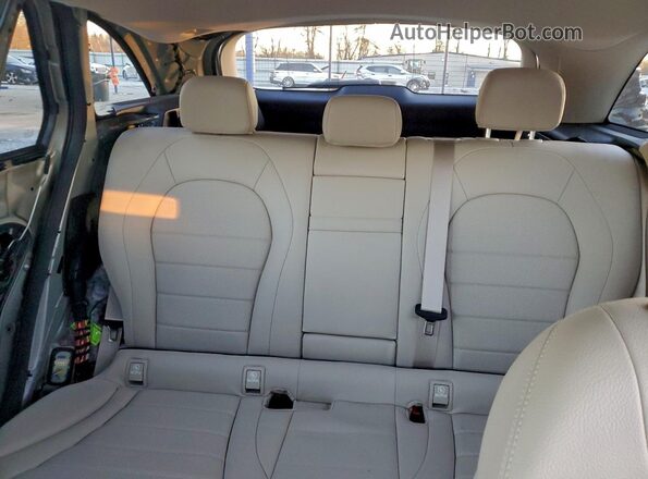 W1N0G8EB9LF836243 2020 MERCEDES-BENZ GLC-CLASS Tan Widok tylnych siedzeń