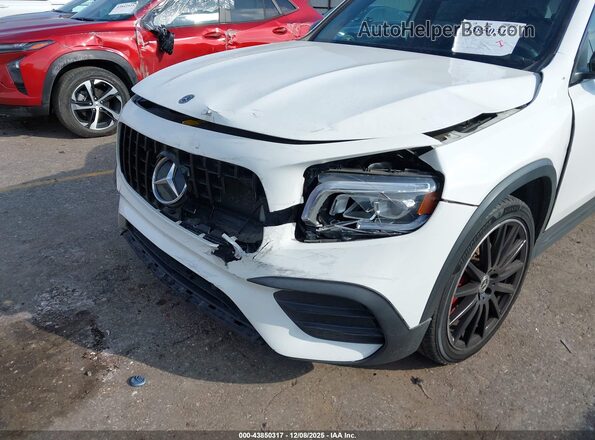 W1N4M4HB6LW038619 2020 MERCEDES-BENZ GLB-CLASS Белый Вид спереди