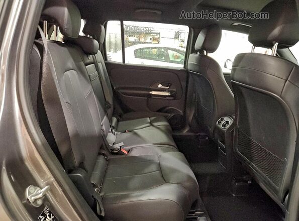 W1N4M4HB8MW105089 2021 MERCEDES-BENZ GLB-CLASS Gray Հետևի նստատեղերի տեսք