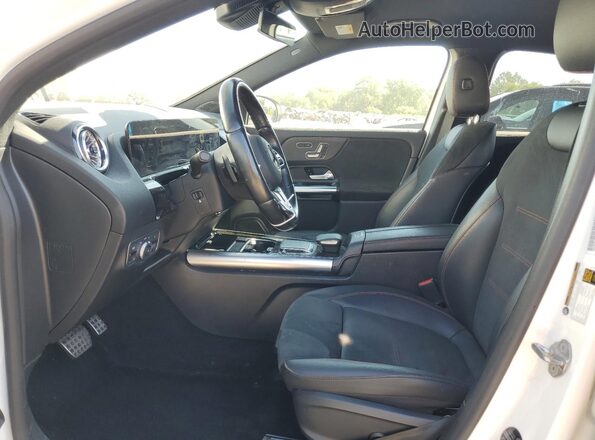W1N4N4HB4PJ448075 2023 MERCEDES-BENZ GLA White Front interior view