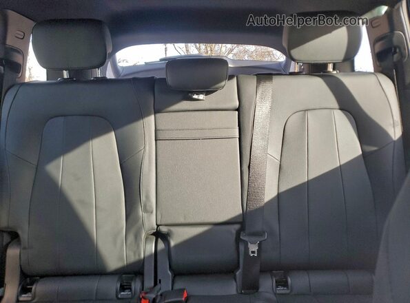 W1N9M0CB0SN132957 2025 MERCEDES-BENZ EQB Silver უკანა სავარძლების ხედი