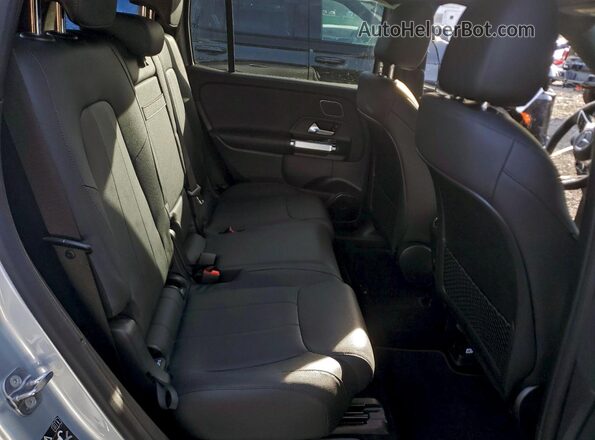 W1N9M0CB0SN132957 2025 MERCEDES-BENZ EQB Silver უკანა სალონის ხედი