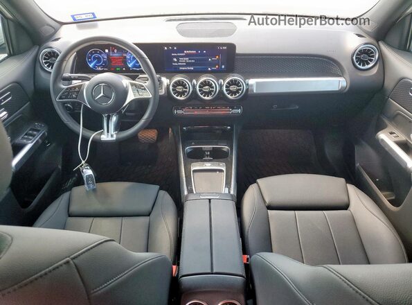 W1N9M0CB3RN077799 2024 MERCEDES-BENZ EQB Белый Вид панели приборов
