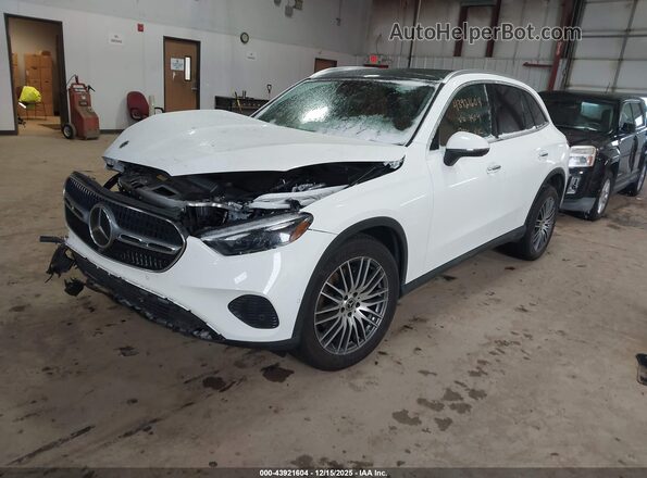 W1NKM4HB4PF044187 2023 MERCEDES-BENZ GLC 300 Белый Передняя левая четверть