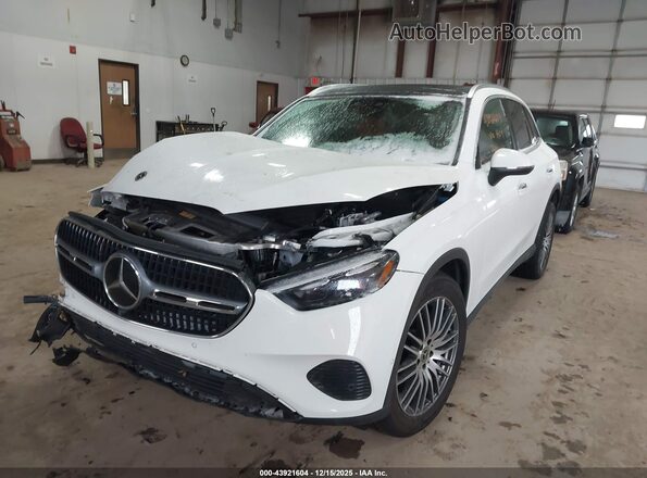 W1NKM4HB4PF044187 2023 MERCEDES-BENZ GLC 300 Белый Вид спереди