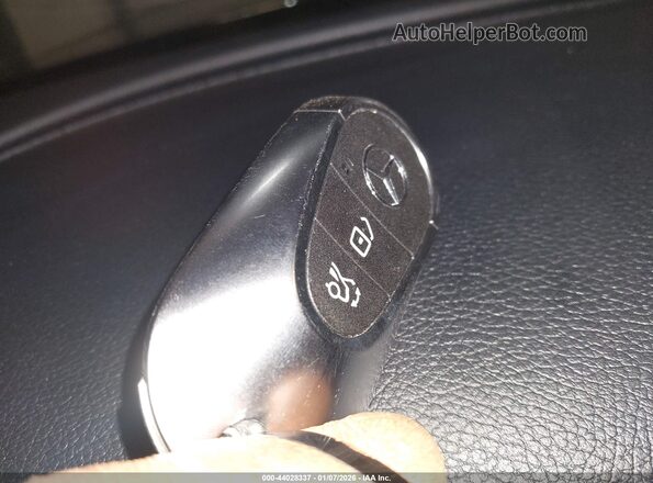 W1NKM4HB8SF376450 2025 MERCEDES-BENZ GLC 300 Black 